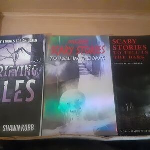 Scary Stories Book Set